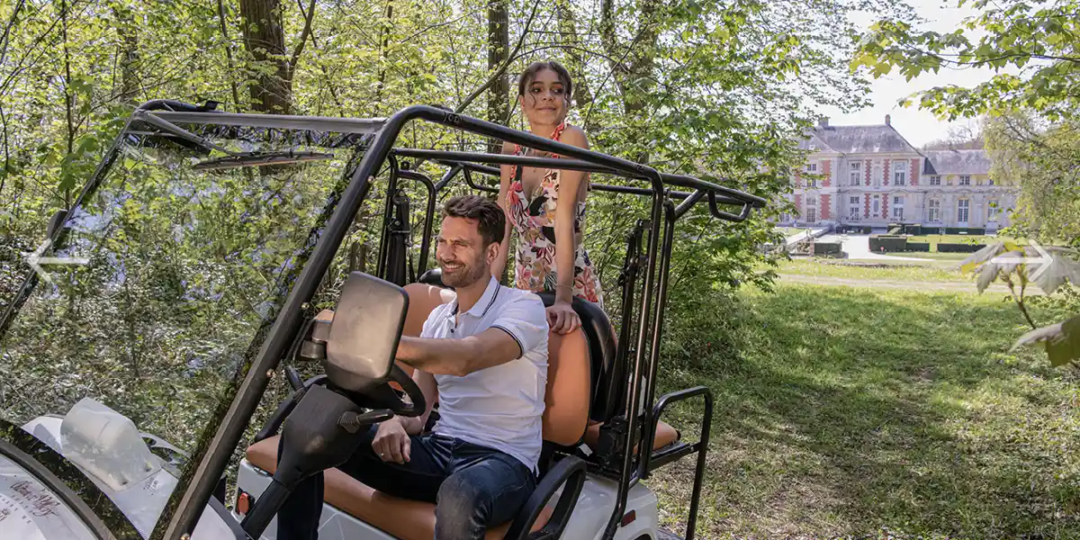 bezoek en verkenning van het kasteel