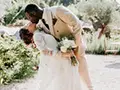 photo moment in the gardens