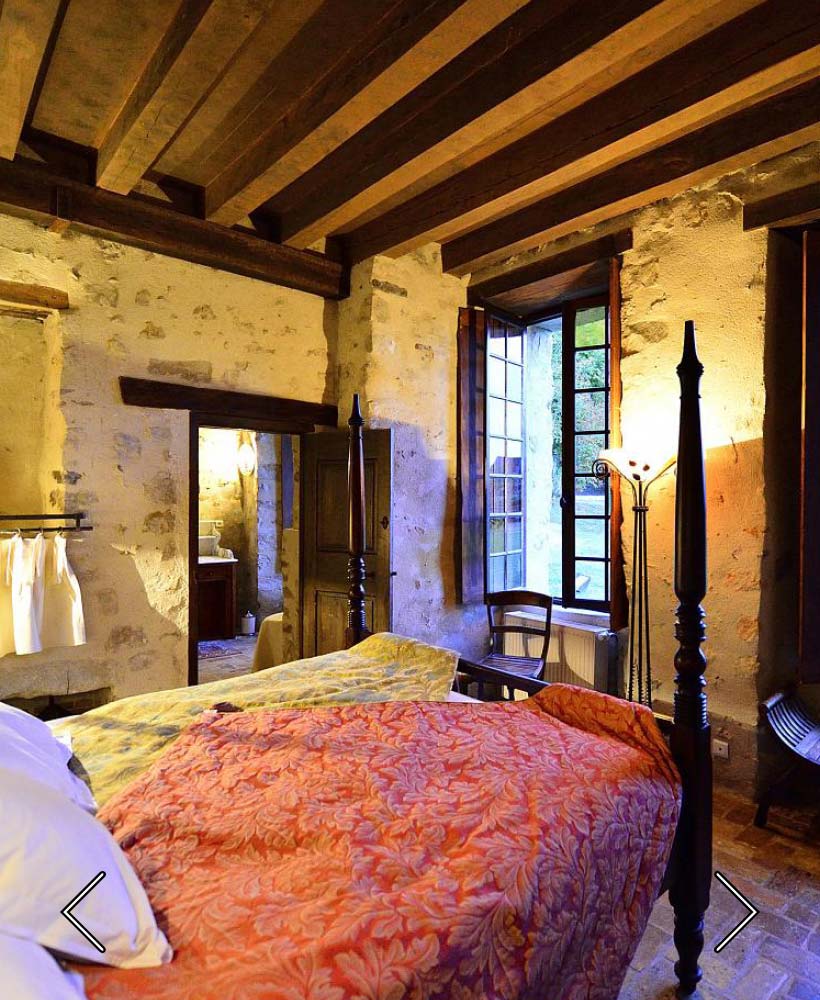 Petit Duc Zimmer öffnet sich auf dem Graben