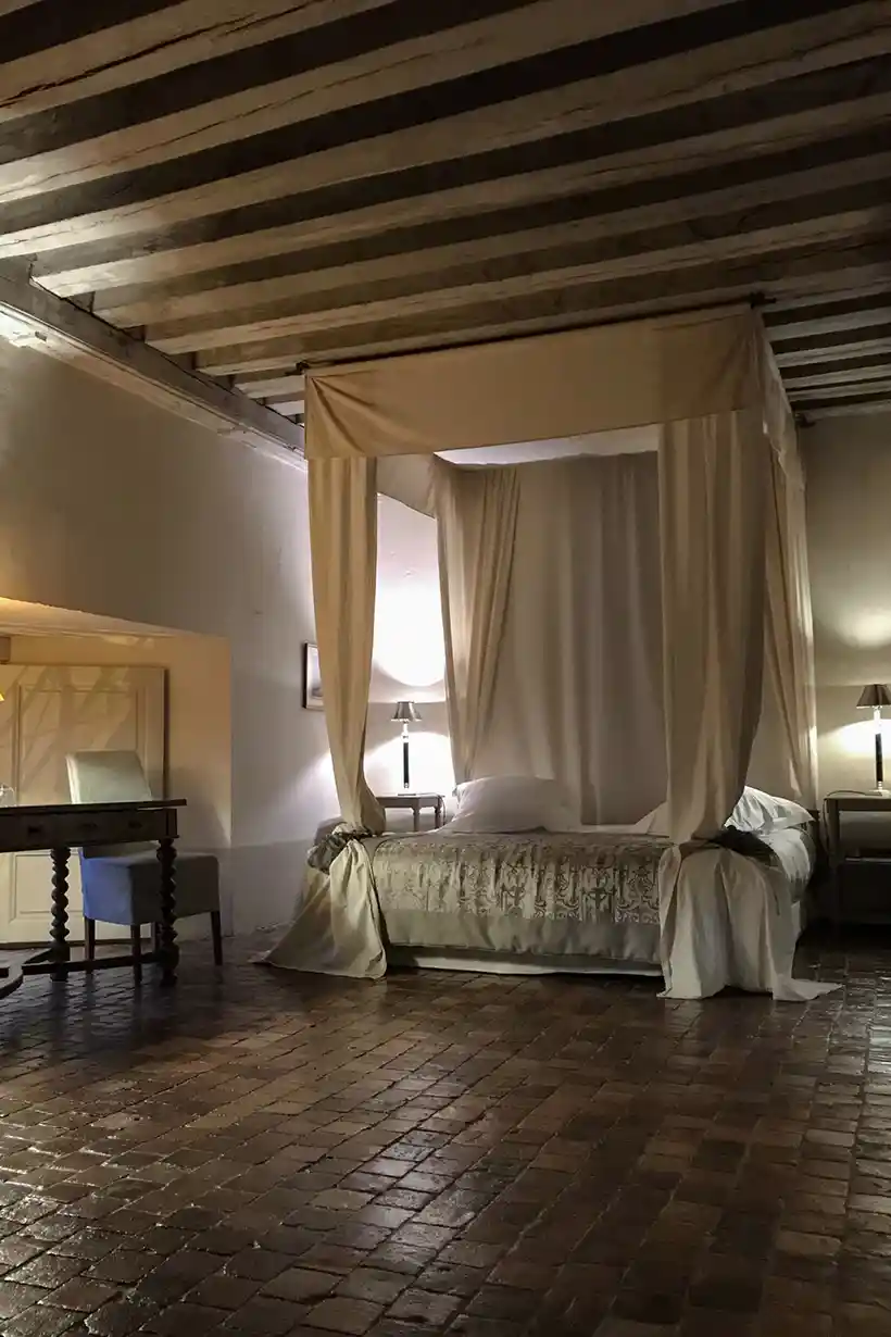French chateau with bedrooms Lierre bedroom