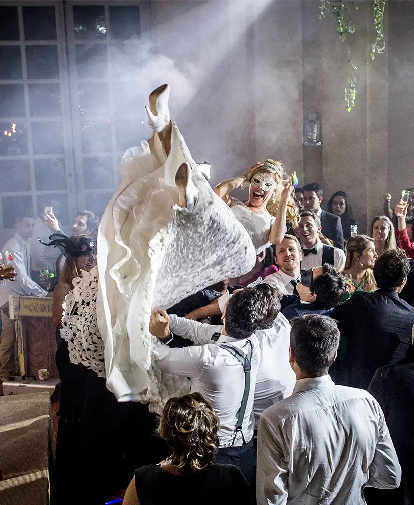 wedding reception in the Grande Galerie, one if the large hall of the chateau