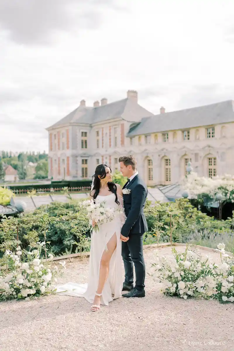 international wedding in Vallery