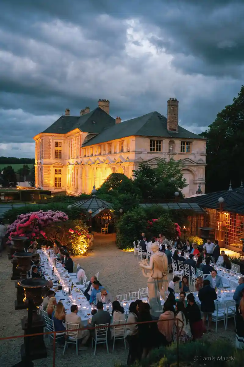 hanging gardens for weddings at the chateau