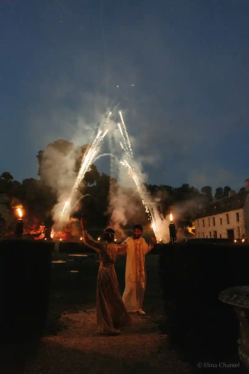 fireworks at night for wedding