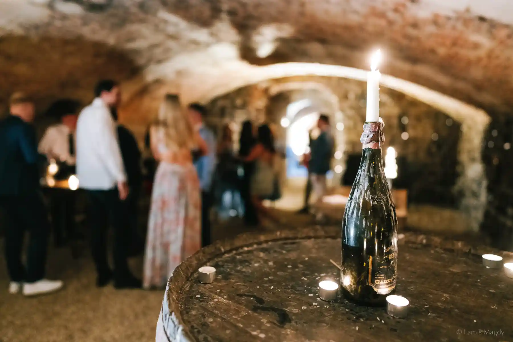 dégustation de vins dans les caves