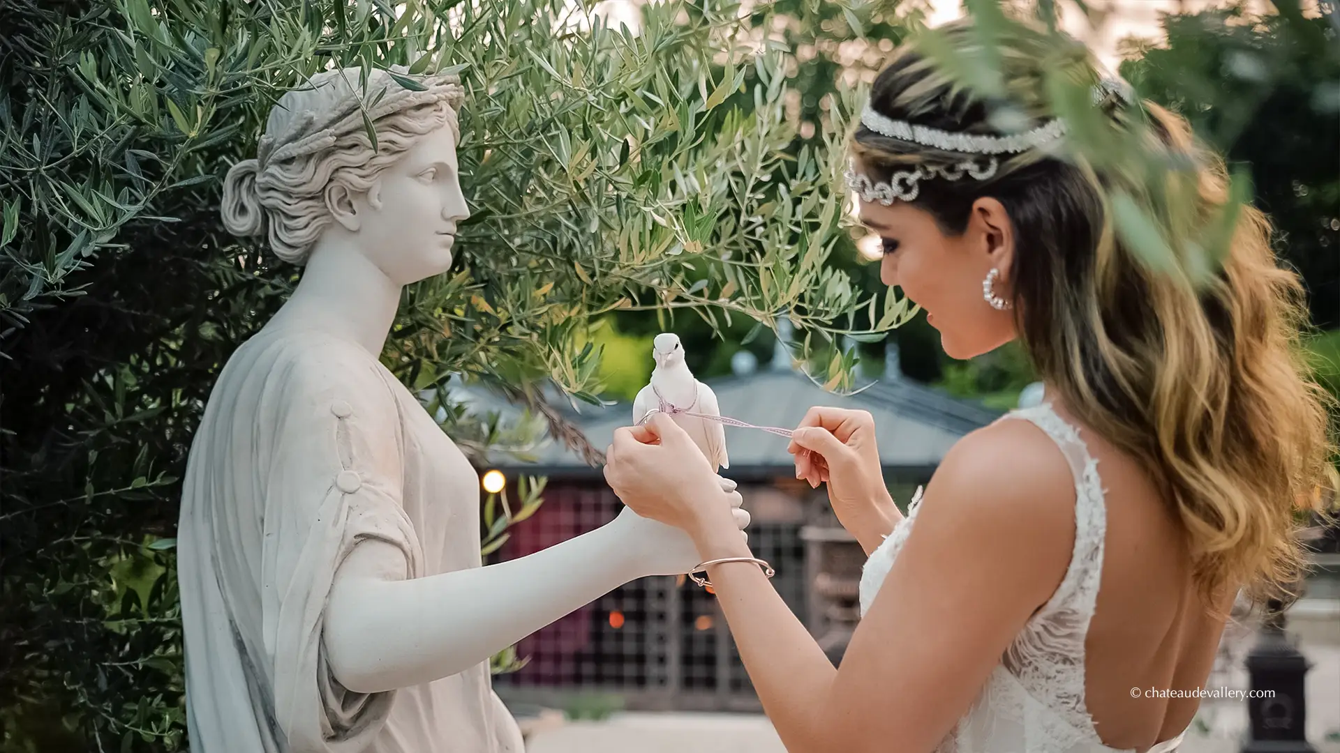 bride in the chateau hanging gardens