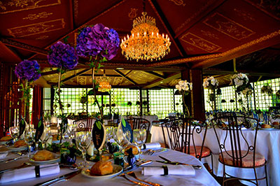 Lucie and Pierre's wedding third picture cold season marriage