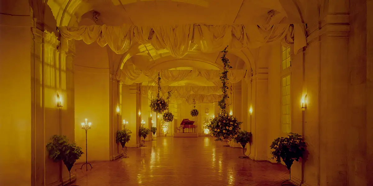La Grande Galerie, аренда свадебного зала на острове Иль-де-Франс.
